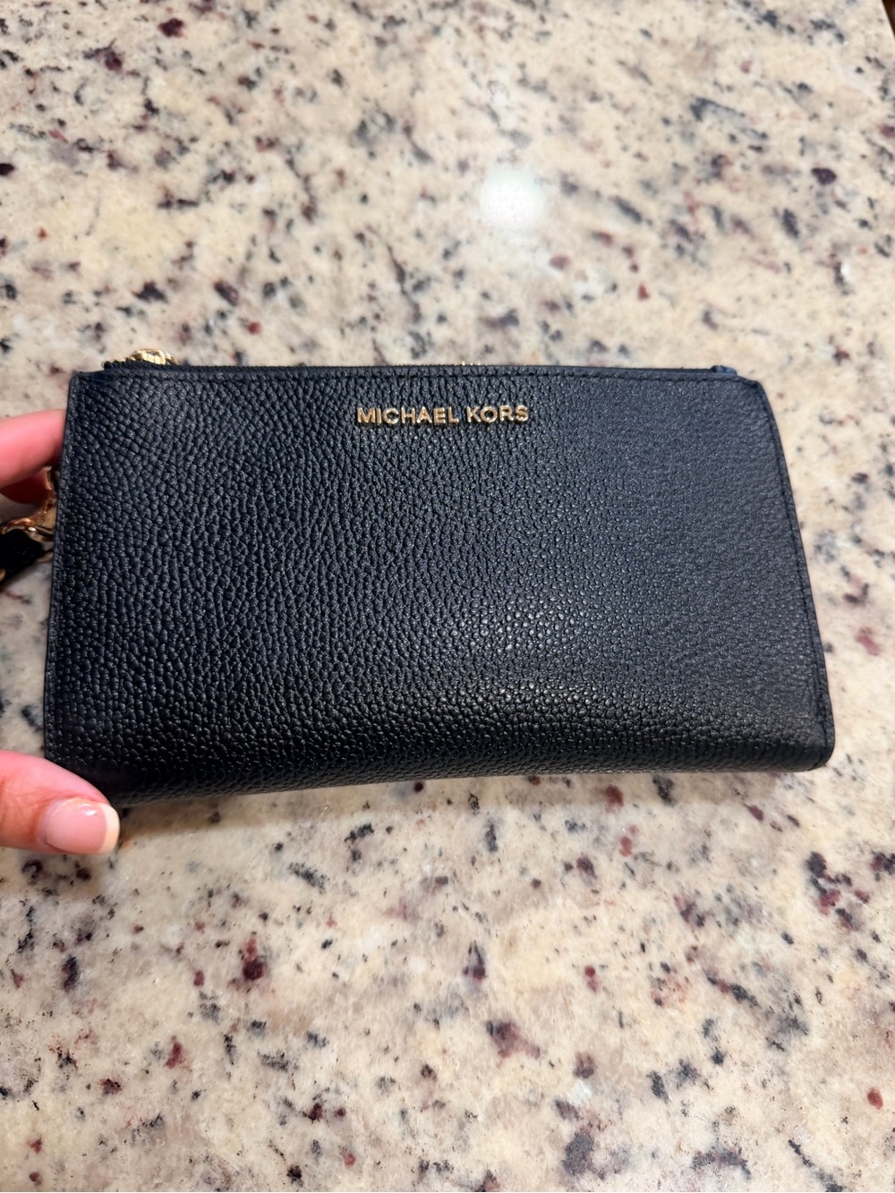 Michael Kors Black Pebbled Leather Zip Card Holder with Gold Logo